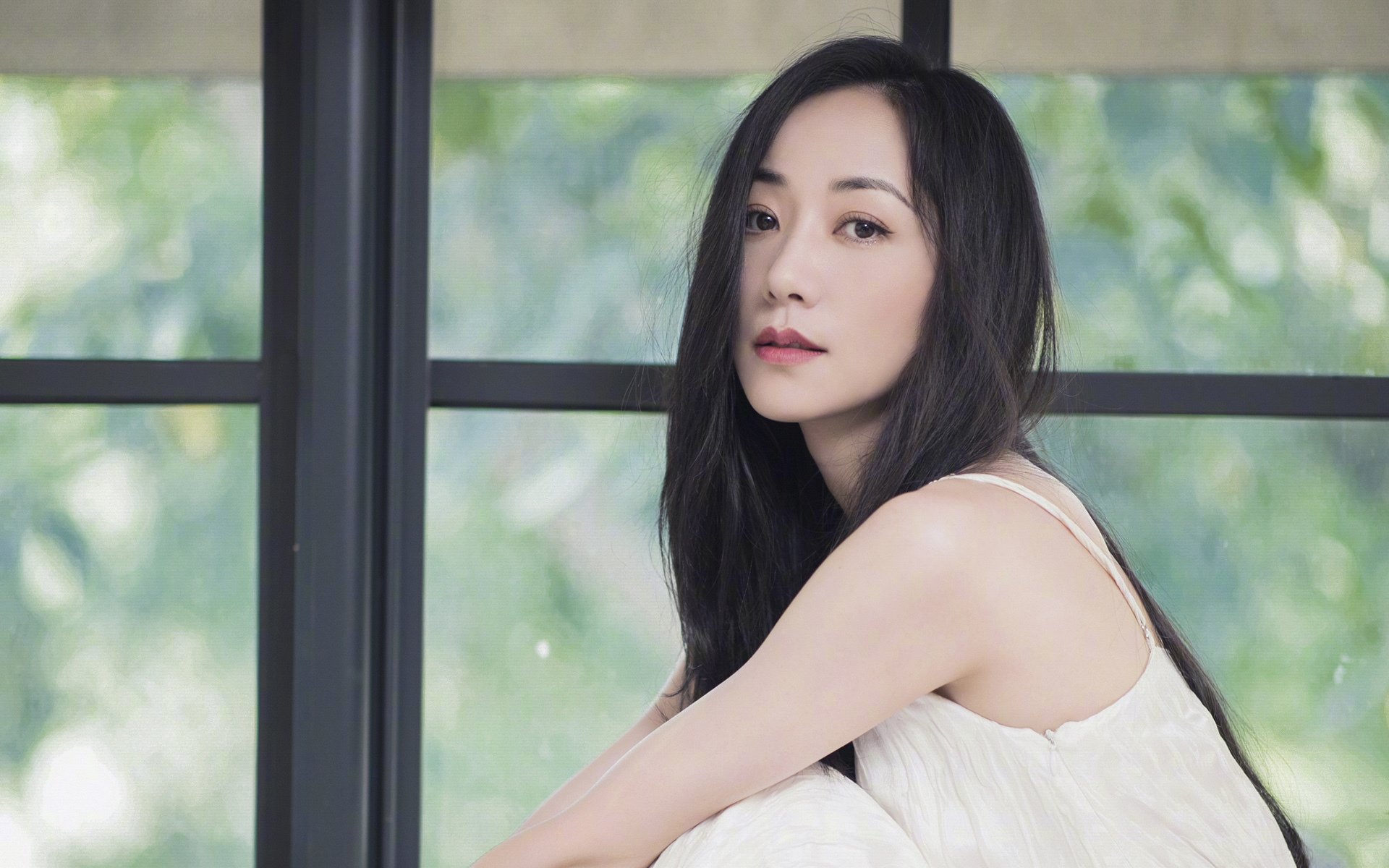 FB体育官网-赛场上的“绿茵英雄”：球员的职业精神写就辉煌，绿茵王者球员