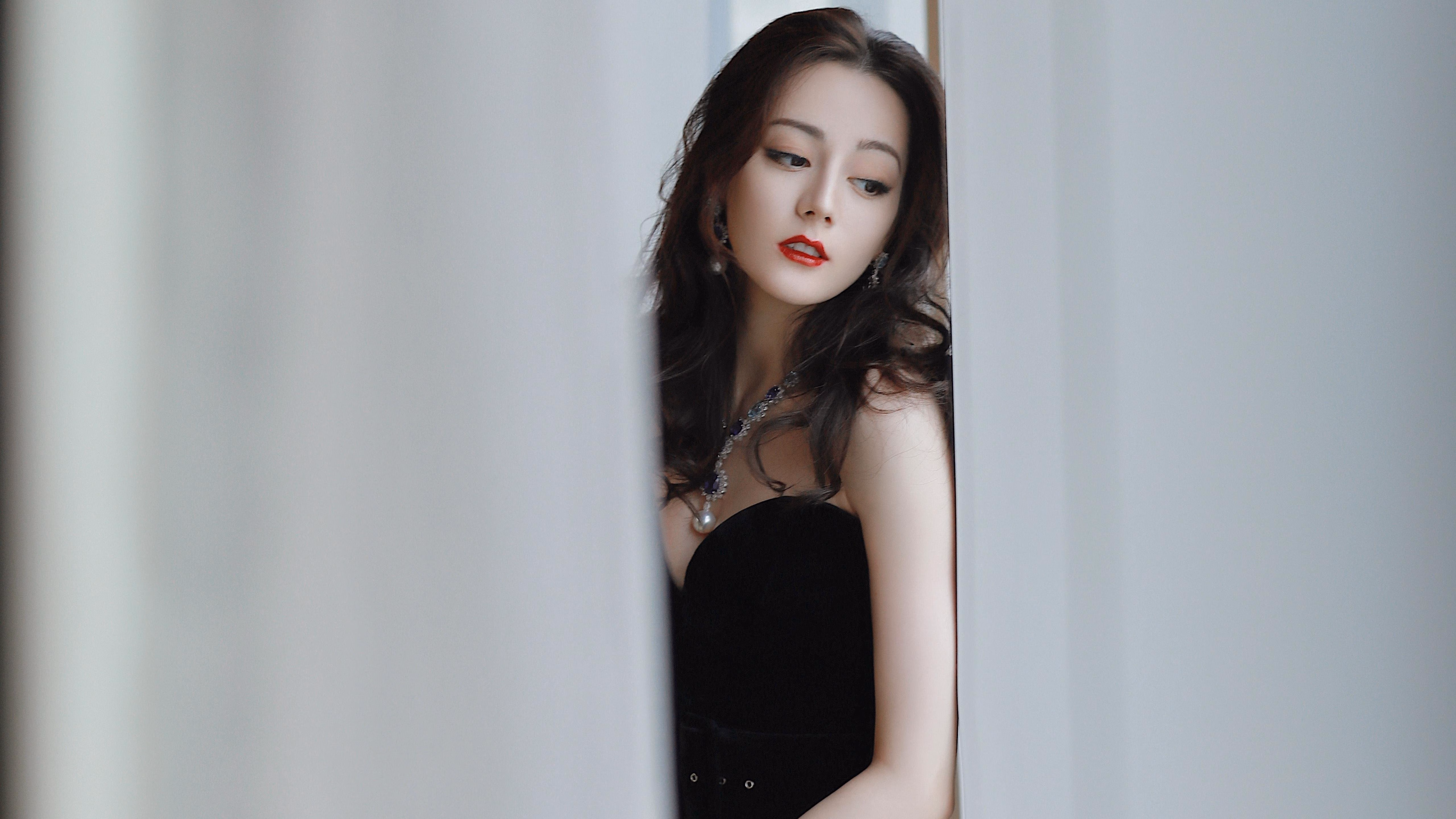 国际热身赛中国女足平局 球迷呼吁加强训练，国足热身赛2021